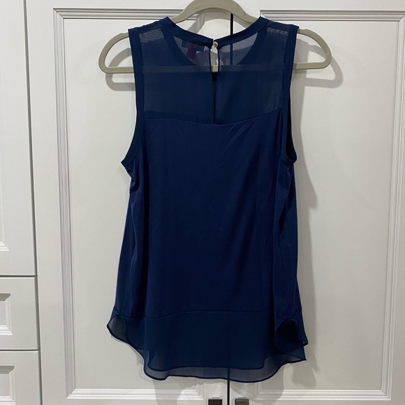 Vince Camuto sleeveless - Picture 3 of 3